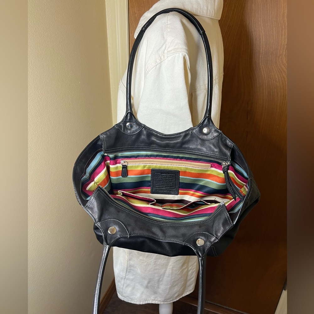 Coach Black Leather Shoulder Bag with Multicolor Interior